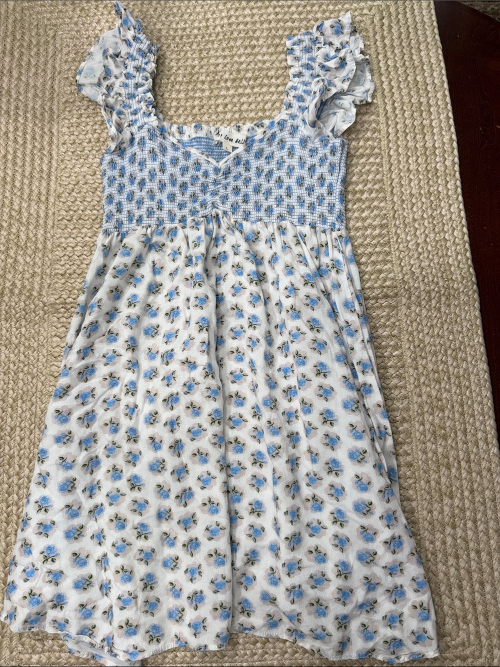 Girls White and Light Blue Floral Smocked Sundress Size: L but more like XS/S